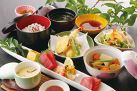 平日ランチ:レディース御膳