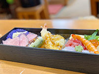 テイクアウトメニュー：三味弁当