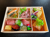 テイクアウトメニュー：お鮨弁当