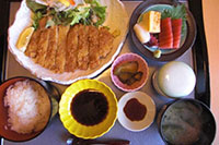 平日ランチ:とんかつ定食